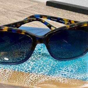 XOXO Women’s Sunglasses